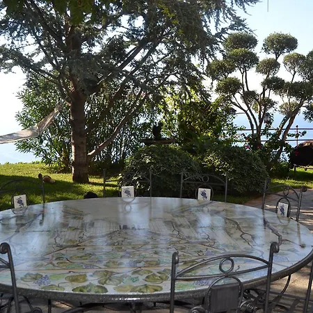 Couette-café Cala Del Rio *