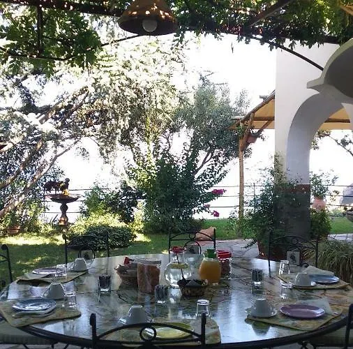 Cala Del Rio לינה וארוחת בוקר *